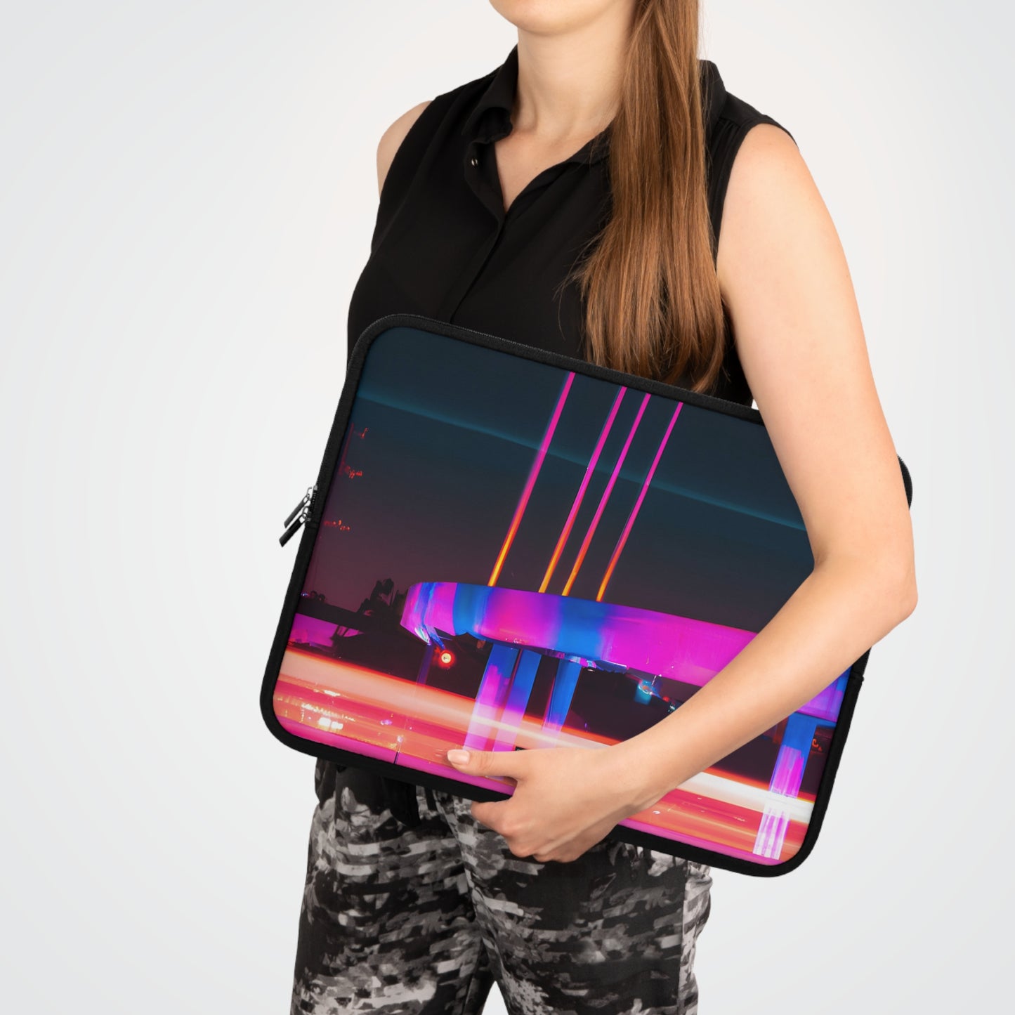 London Hydro -Laptop Sleeve