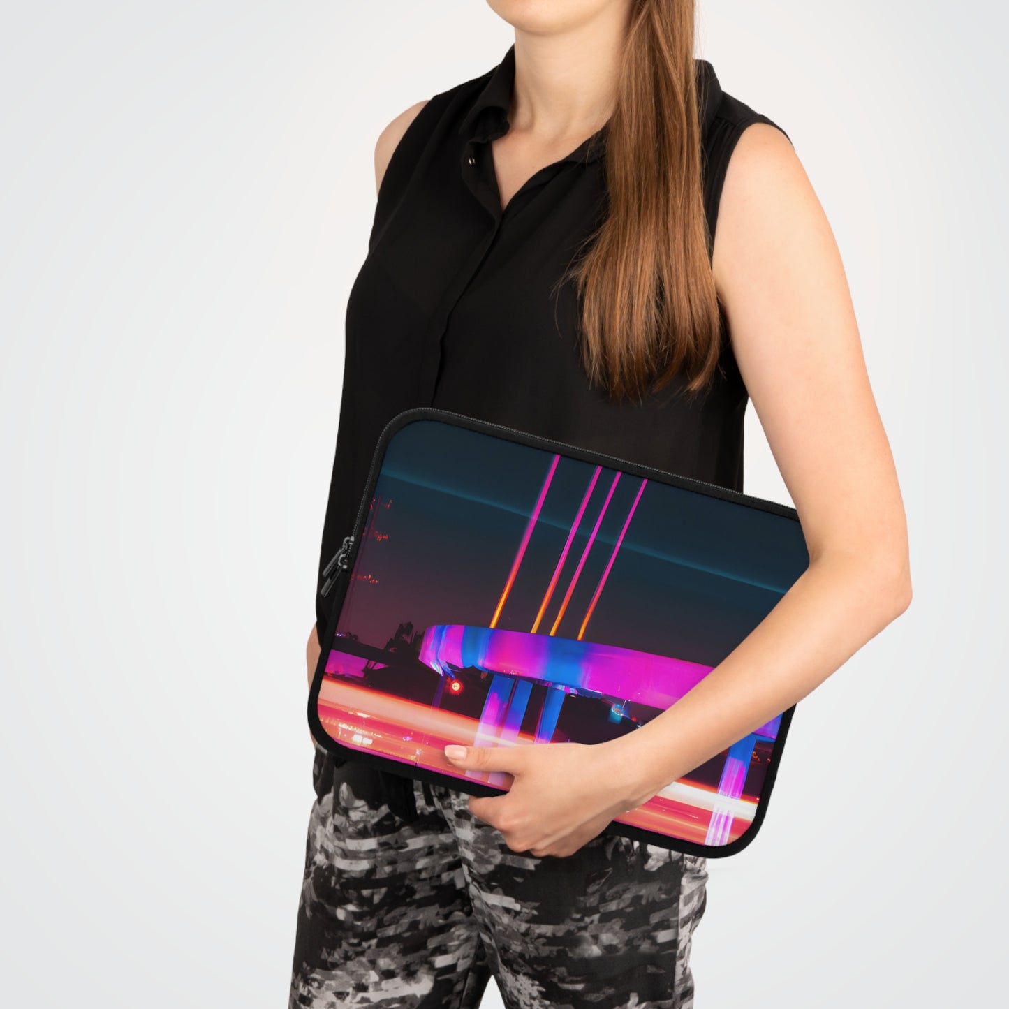 London Hydro -Laptop Sleeve