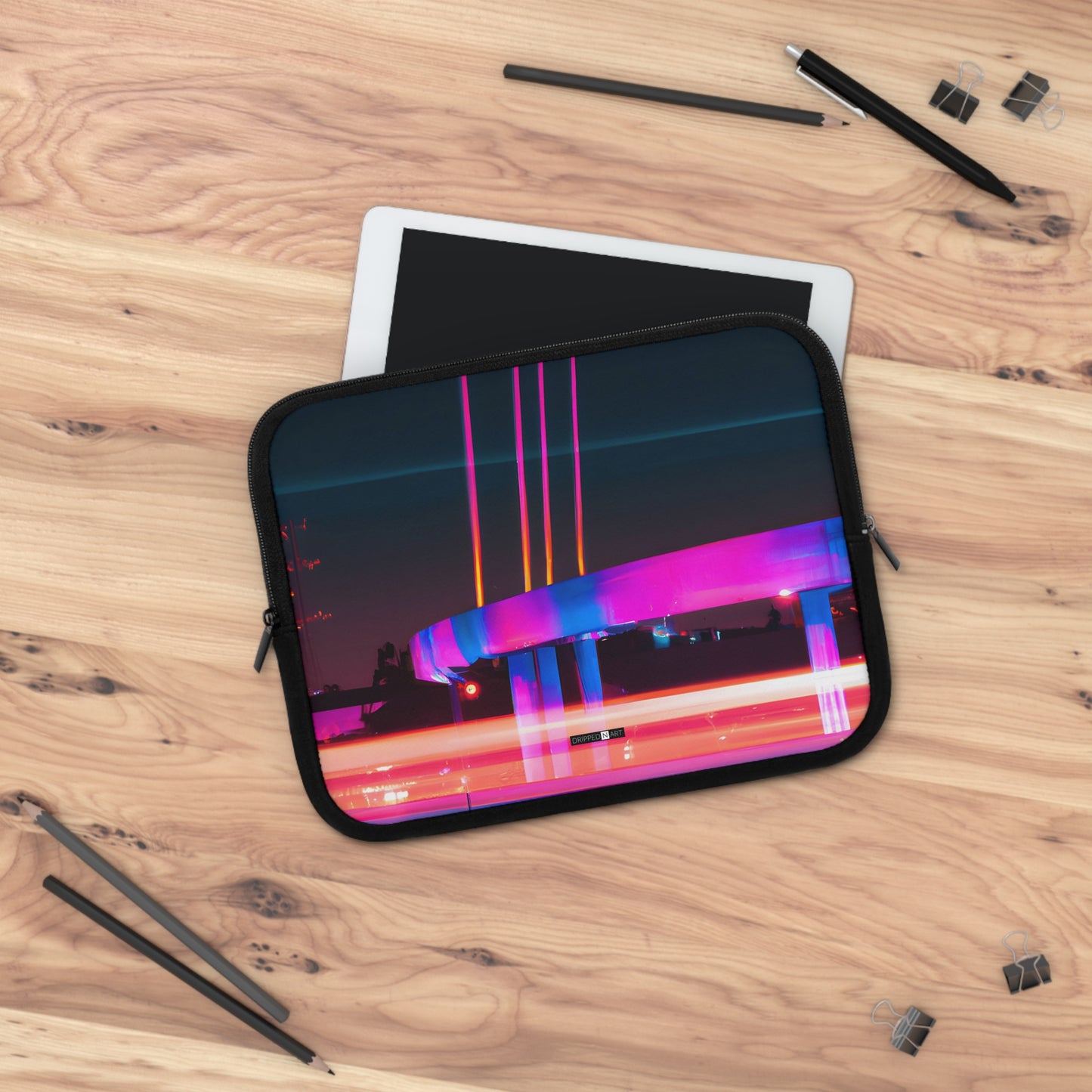 London Hydro -Laptop Sleeve